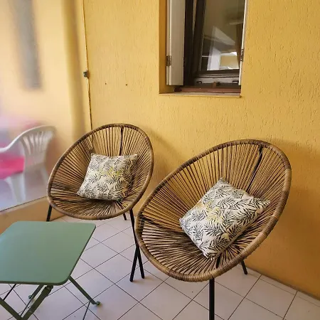 Daire Miougrano 25m2 Piscine 300m