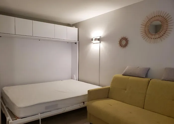 Miougrano 25m2 Piscine 300m Apartmán *